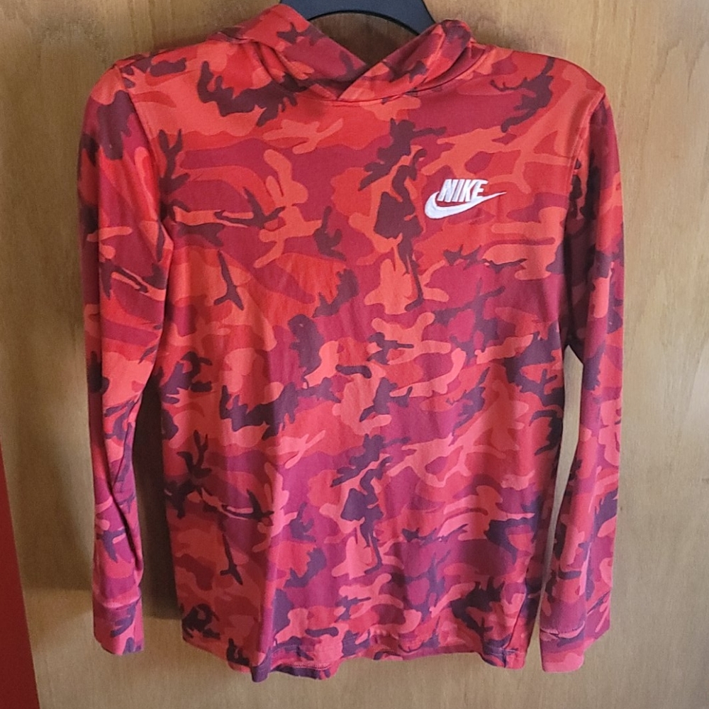 Nike shirt
